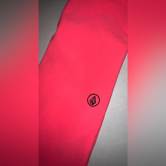 NWT Volcom Hot Pink Snowboarding Pants - Picture 4 of 11